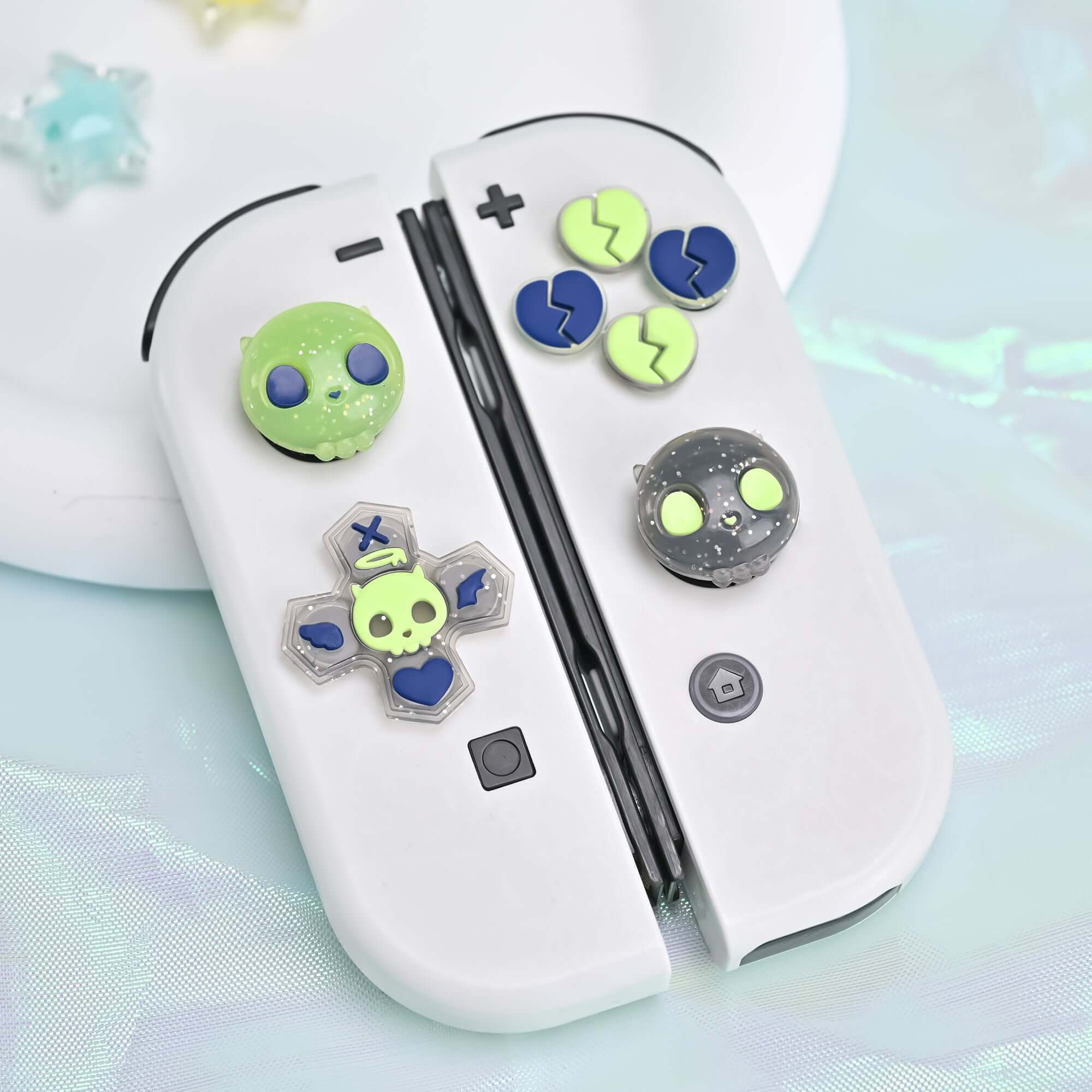 GeekShare Transparent  Sweet Skull Button Caps for Nintendo Switch